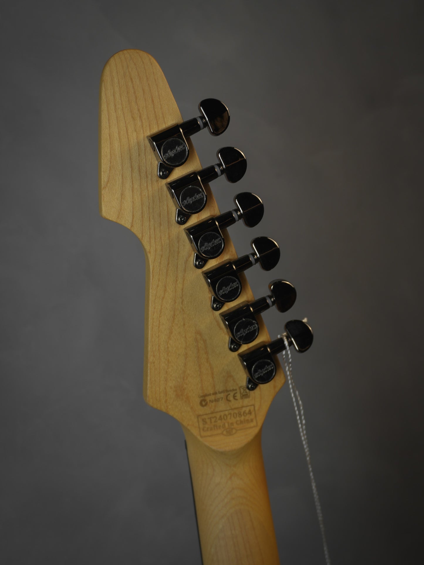 Guitarra Schecter Sgr Avenger Metallic Black #3825
